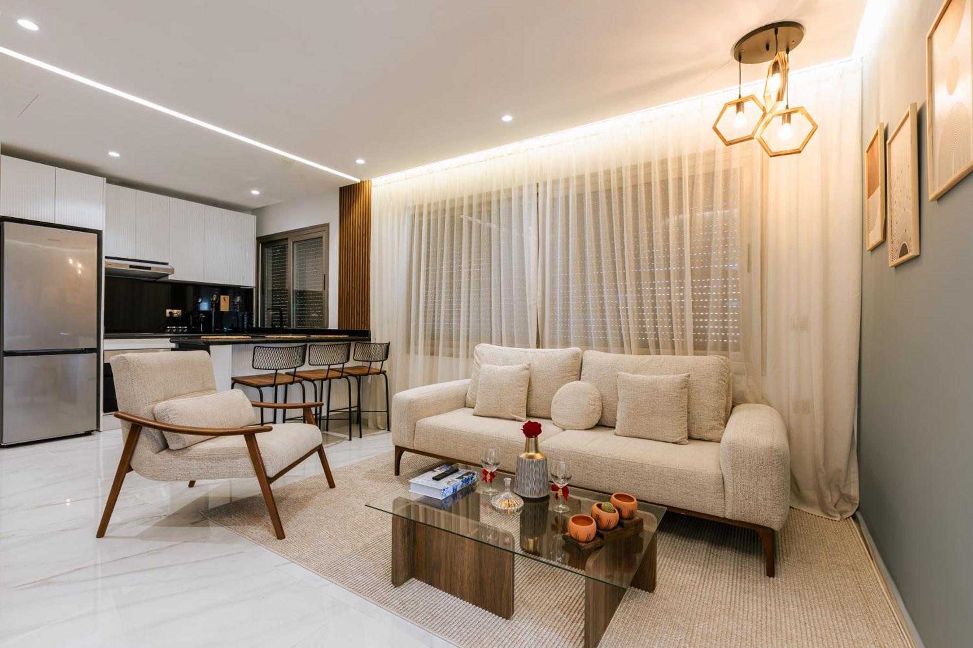 Marina View Residence Luxurious Studio Retreat With Stunning Ocean Views 1 Double Bedroom, 1 Convertible Couch Tanger Eksteriør billede